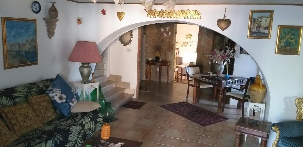 Bed and Breakfast La cascina della grotta di tufo San Valentino  Esterno foto