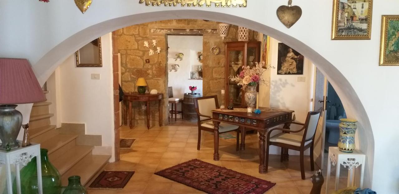 Bed and Breakfast La cascina della grotta di tufo San Valentino  Esterno foto